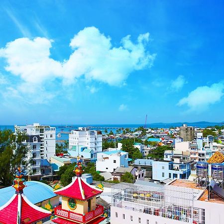 Quang Trung Phu Quoc Hotel מראה חיצוני תמונה
