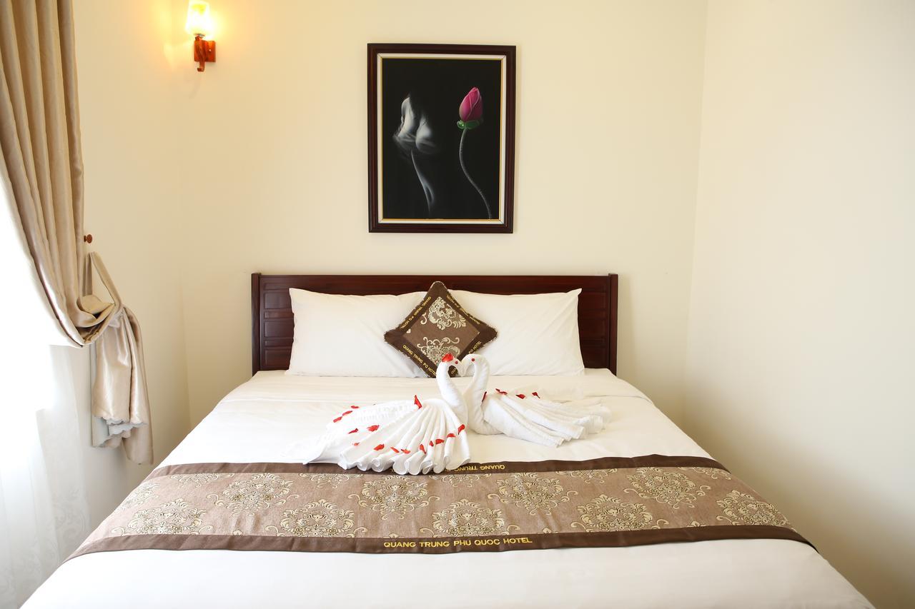 Quang Trung Phu Quoc Hotel מראה חיצוני תמונה